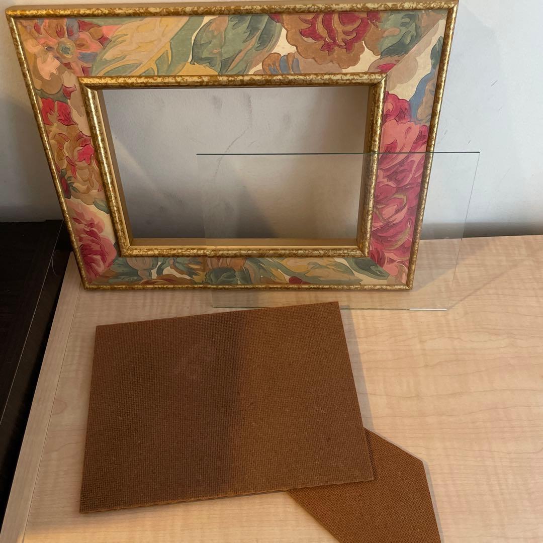 写真入れ フォトフレーム 額縁 花柄 チューリップ 写真立て