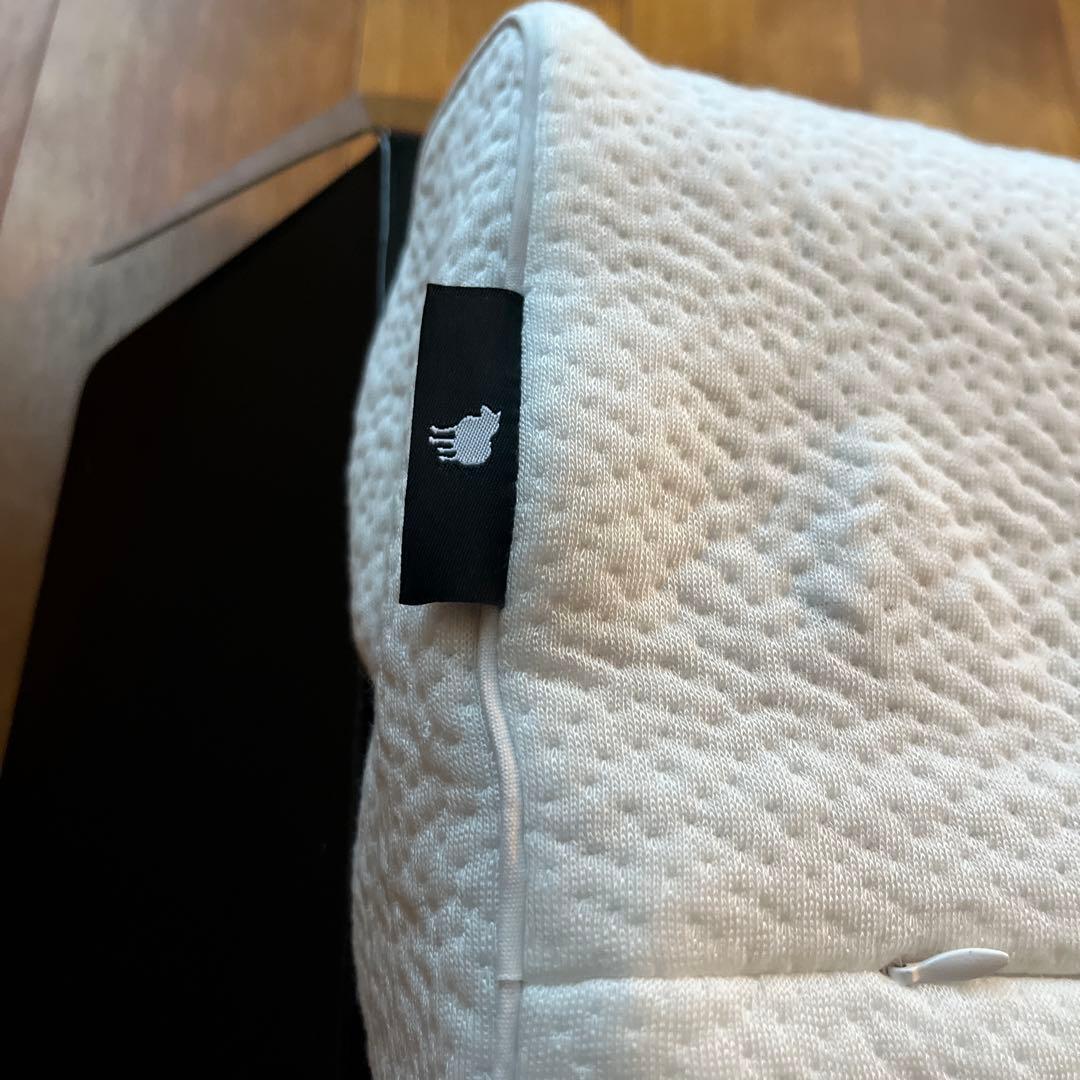 ヒツジのいらない枕　至極（スタンダード〕 カバー付き、箱付きHT-001 正規品