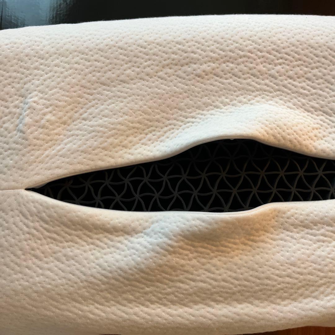 ヒツジのいらない枕　至極（スタンダード〕 カバー付き、箱付きHT-001 正規品