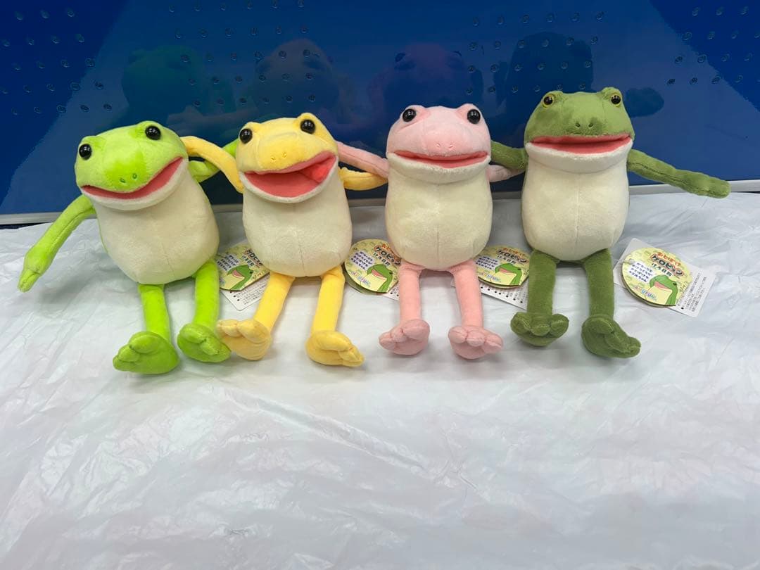 新品未使用 4種セット おとぼけケロピョン けろ日和 ぬいぐるみST①