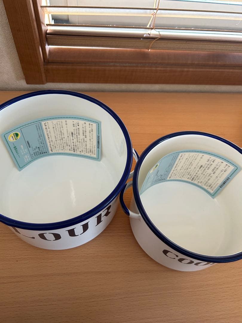 野田琺瑯　flour フラワー　cookie クッキー　　小麦粉　クッキー缶