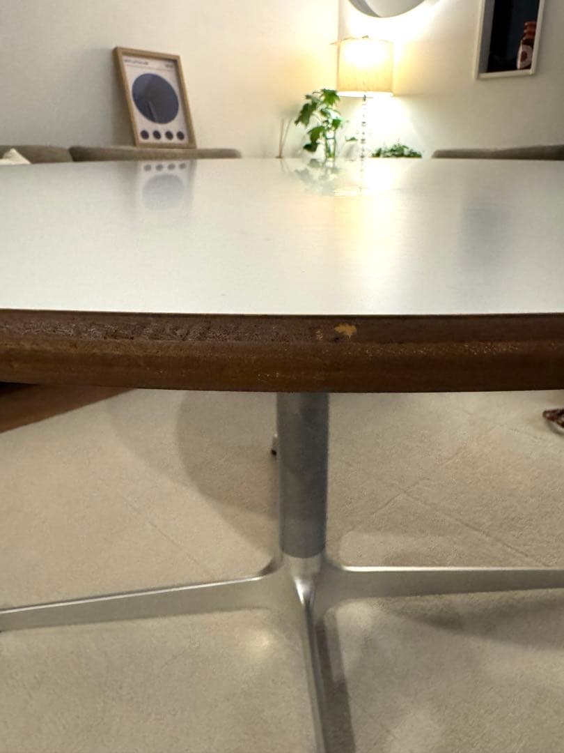 D&DEPARTMENT ラウンドテーブルLAUAN TABLE ROUND