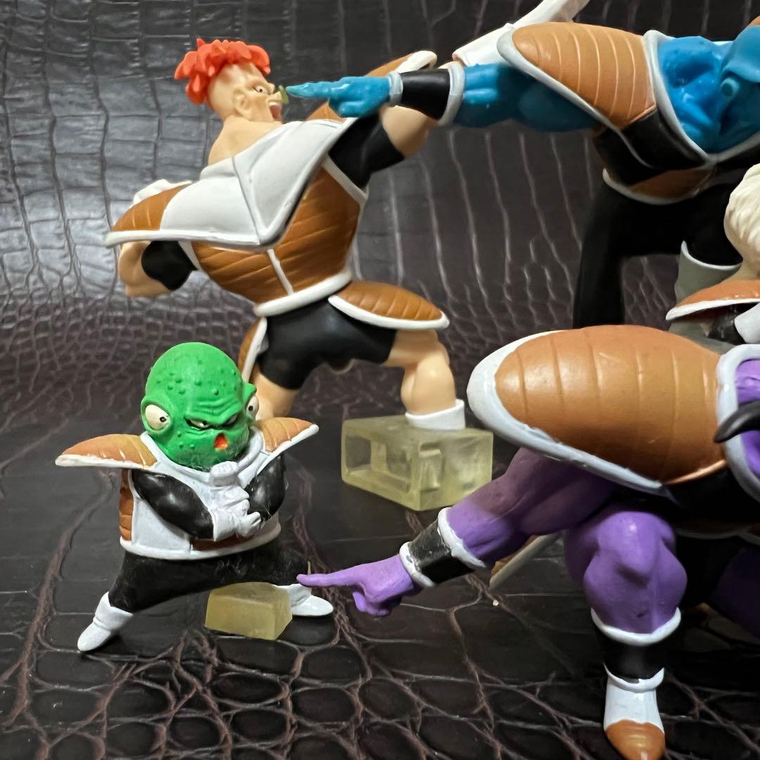 □ 激レア ドラゴンボールZ HGガシャポン フリーザ軍 ギニュー特戦隊