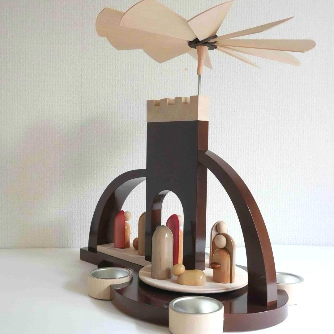 ドイツ ティーライトピラミッド（キリスト生誕）木製工芸品 エルツ山地 ザイフェン