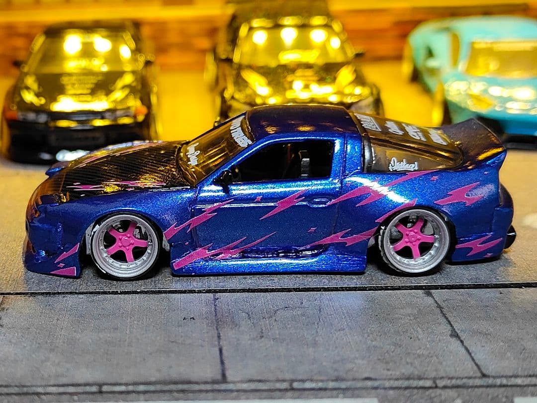 ホットウィールカスタム 日産 180sx フルエアロ ドリ車深リムトミカ