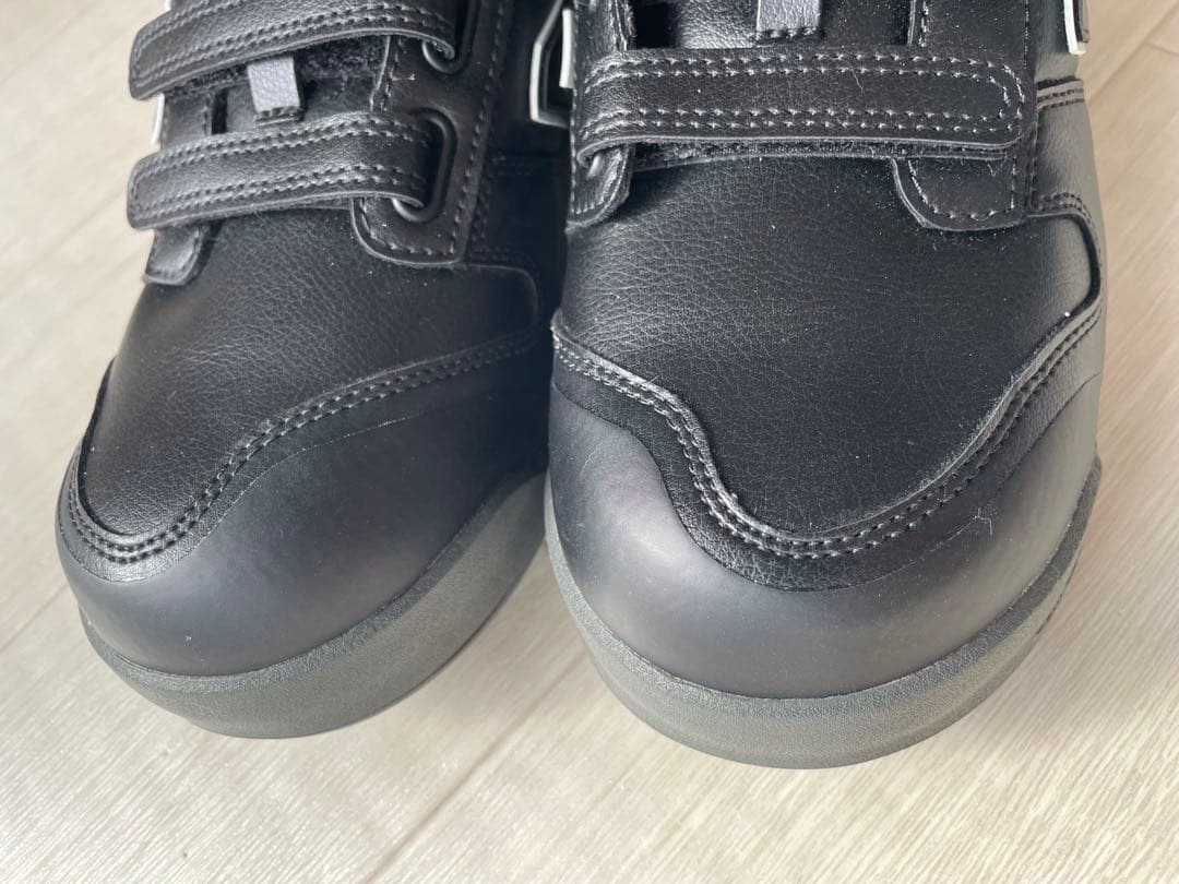 【新品】 安全靴　ニューバランス 24.5cm マジックテープ 黒