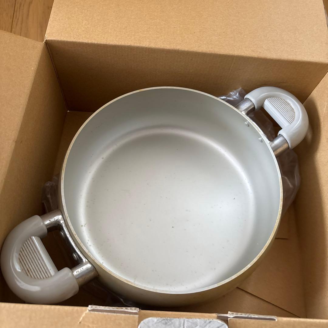 Loretta シルバー 両手鍋 中型