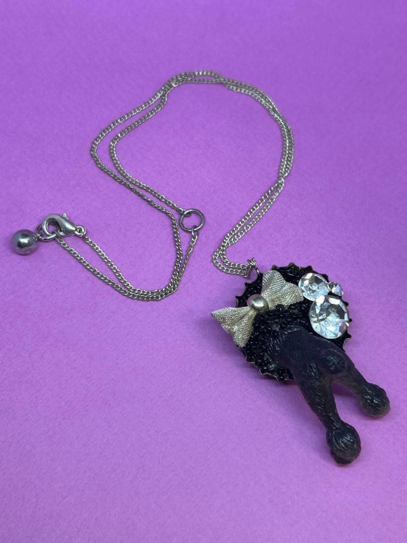 フランス作家一点物☆プードル犬のペンダント