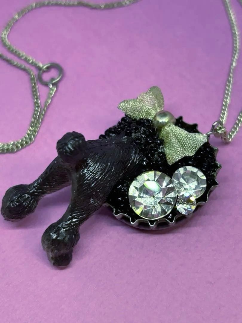 フランス作家一点物☆プードル犬のペンダント