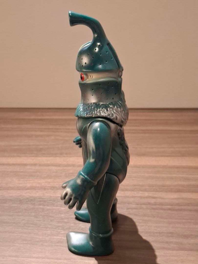 ケムール人 M1号 緑成型 スタンダードサイズ ソフビ