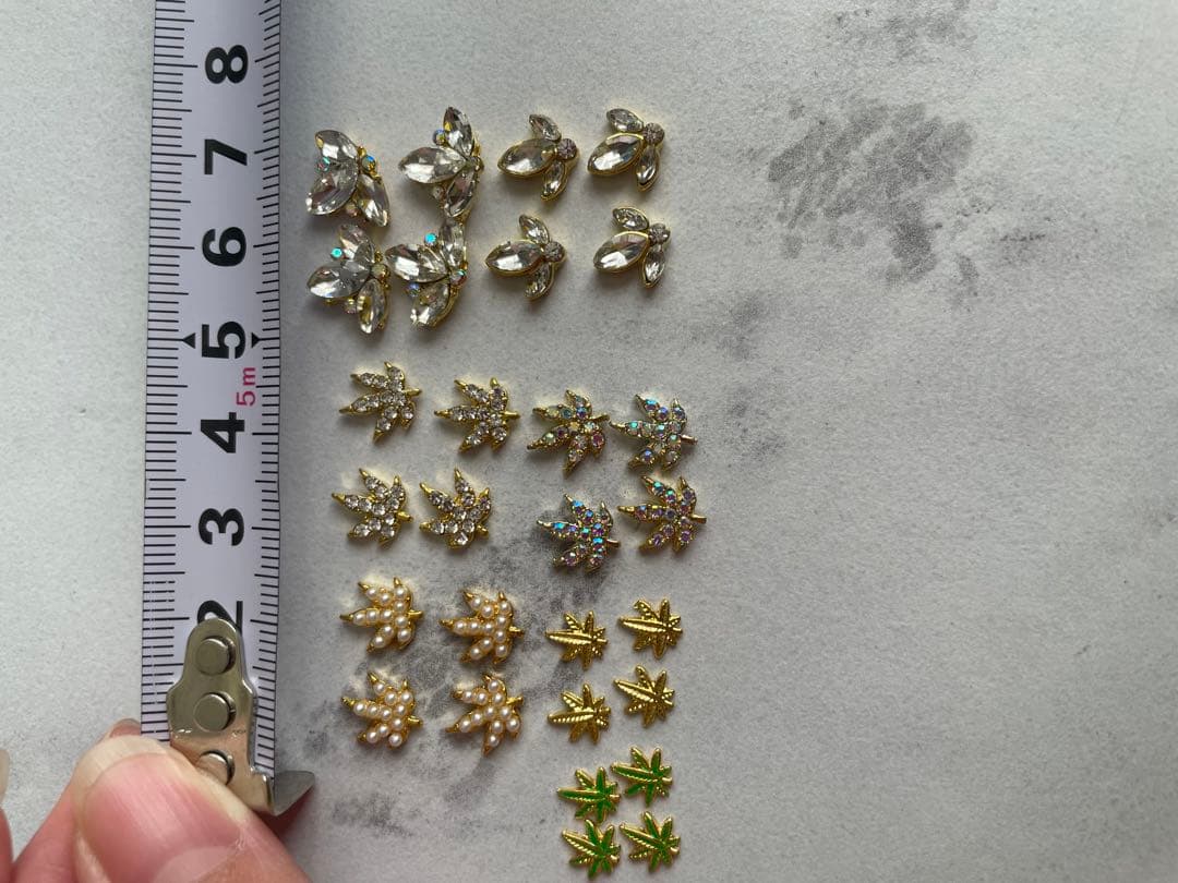 ネイルパーツ 7種類 28個