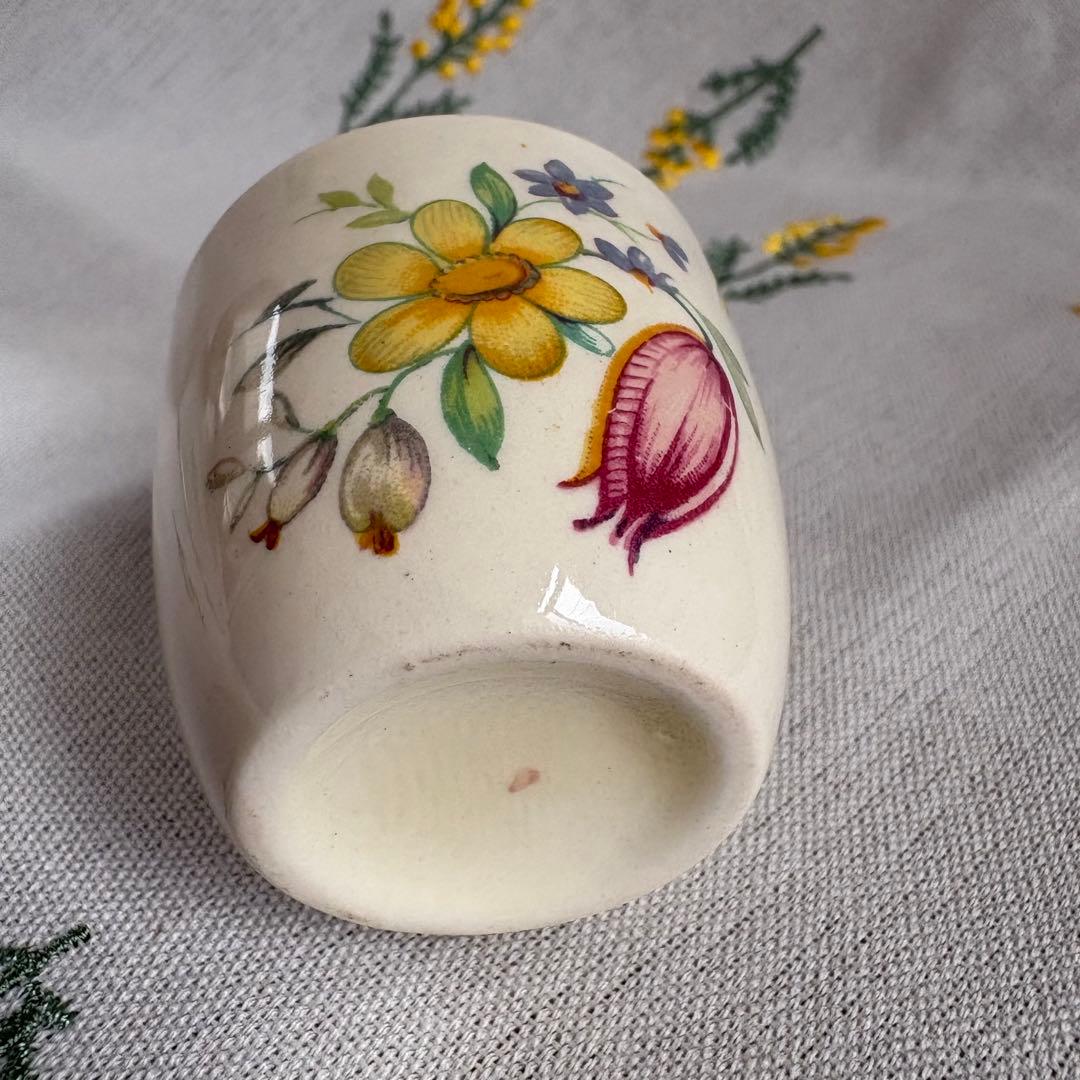 030 スージークーパー　スワンシースプレイ　エッグカップ　ピンク