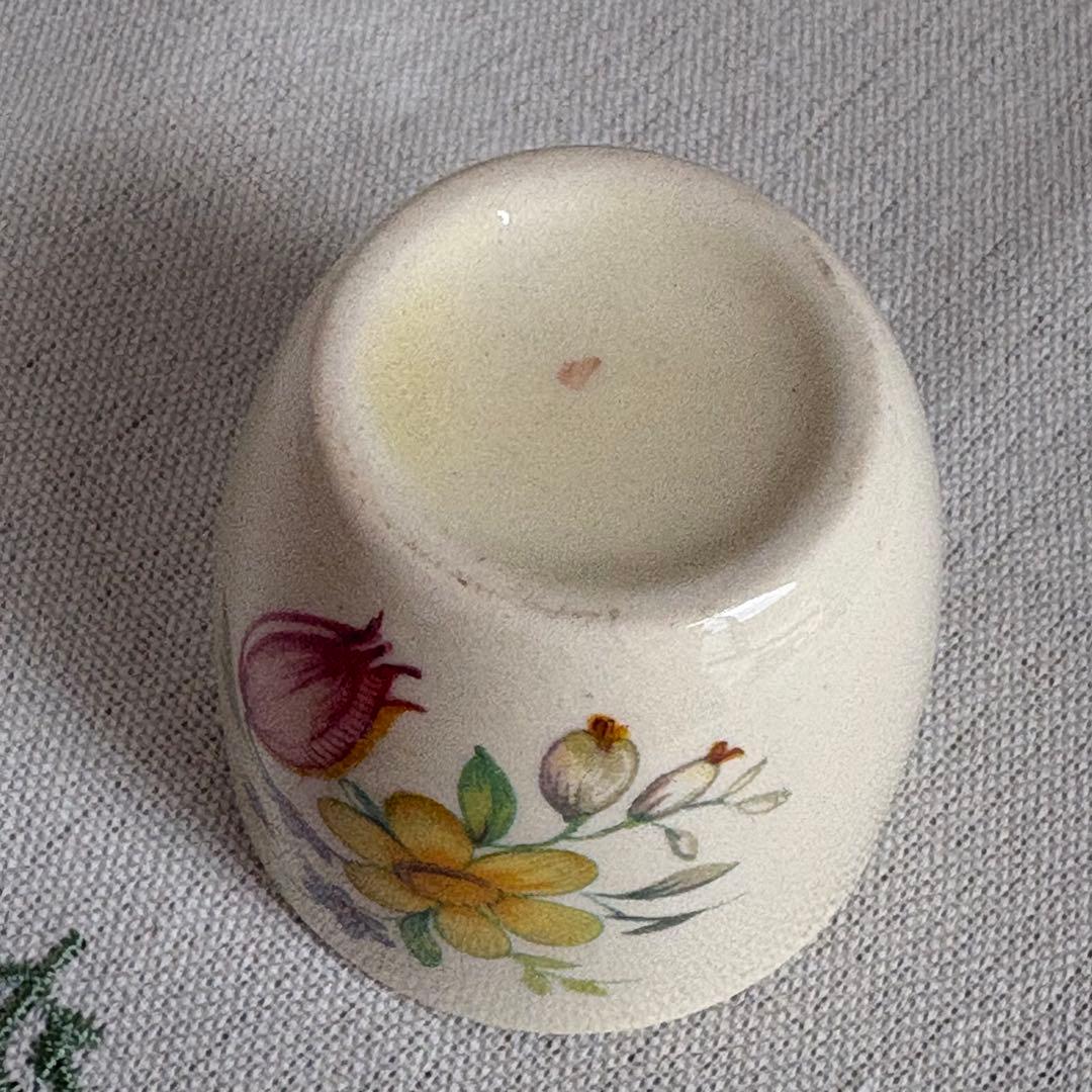 030 スージークーパー　スワンシースプレイ　エッグカップ　ピンク