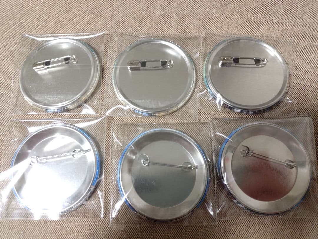 非売品　特典　文豪ストレイドッグス　缶バッジ　中也　太宰