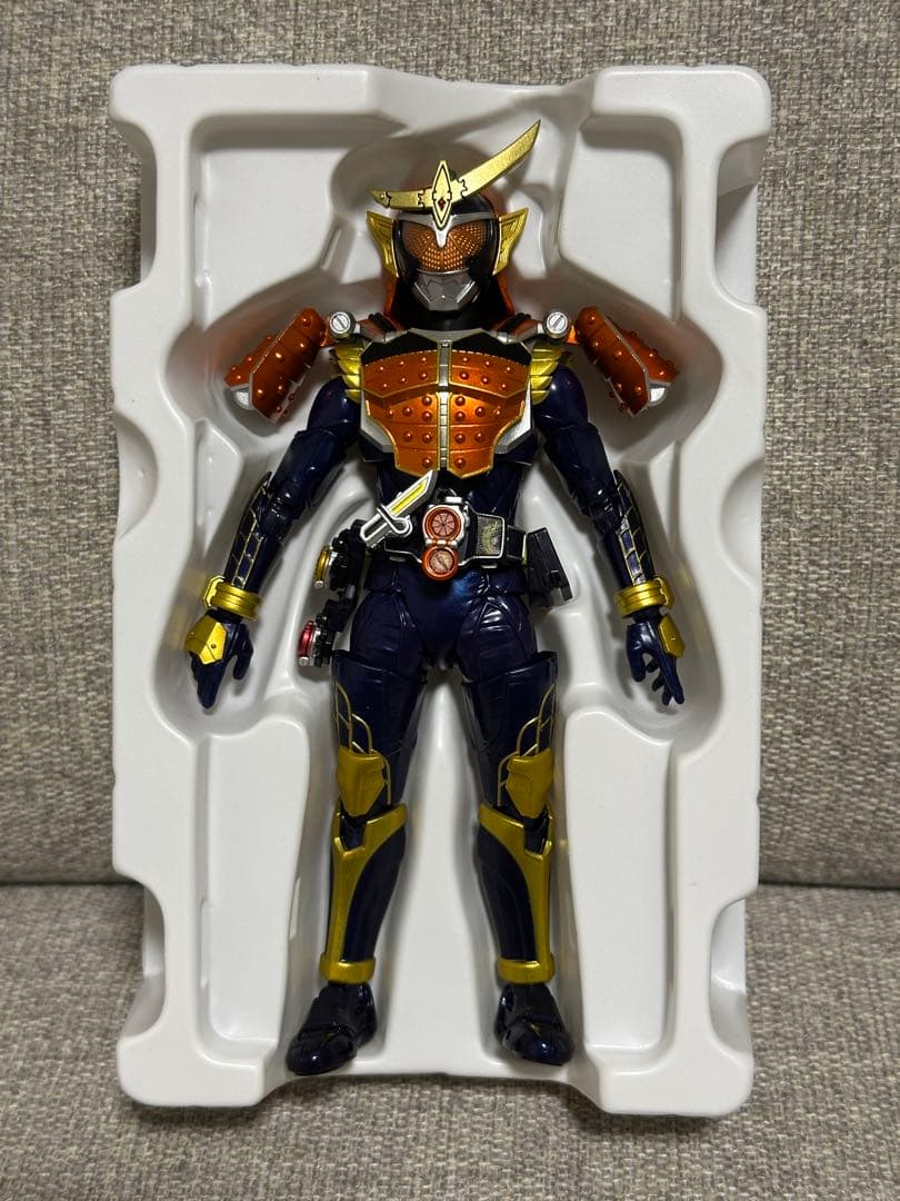 S.H.Figuarts 真骨彫製法 仮面ライダー鎧武