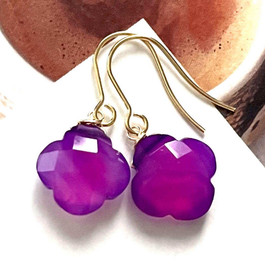 ちか☺︎ 1点作品☆ レインボームーンストーンピアス