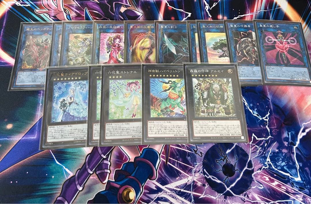 聖天樹六花セリオンズデッキ　スリーブ付き