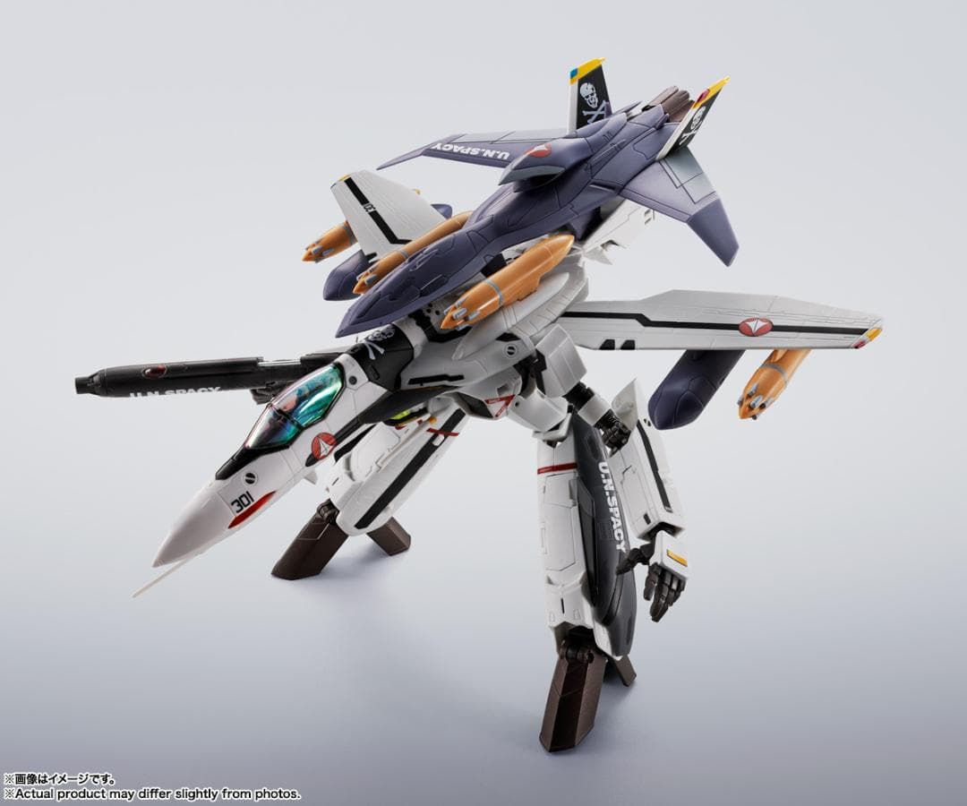 HI-L R　VF-0Sフェニックス(ロイ・フォッカー機)