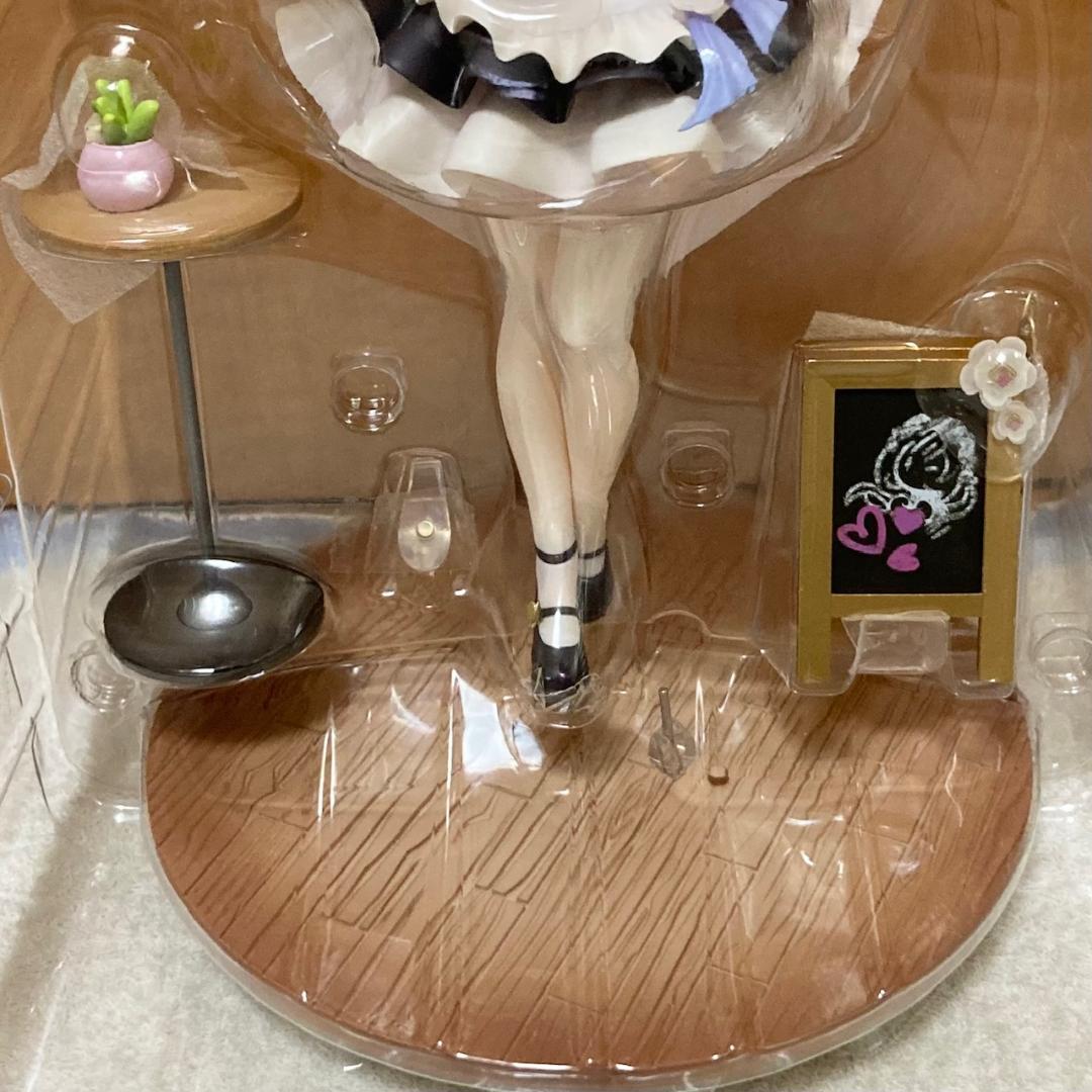 本体美品 崩壊3rd エリシア ピンクのメイドさん♪Ver. フィギュア