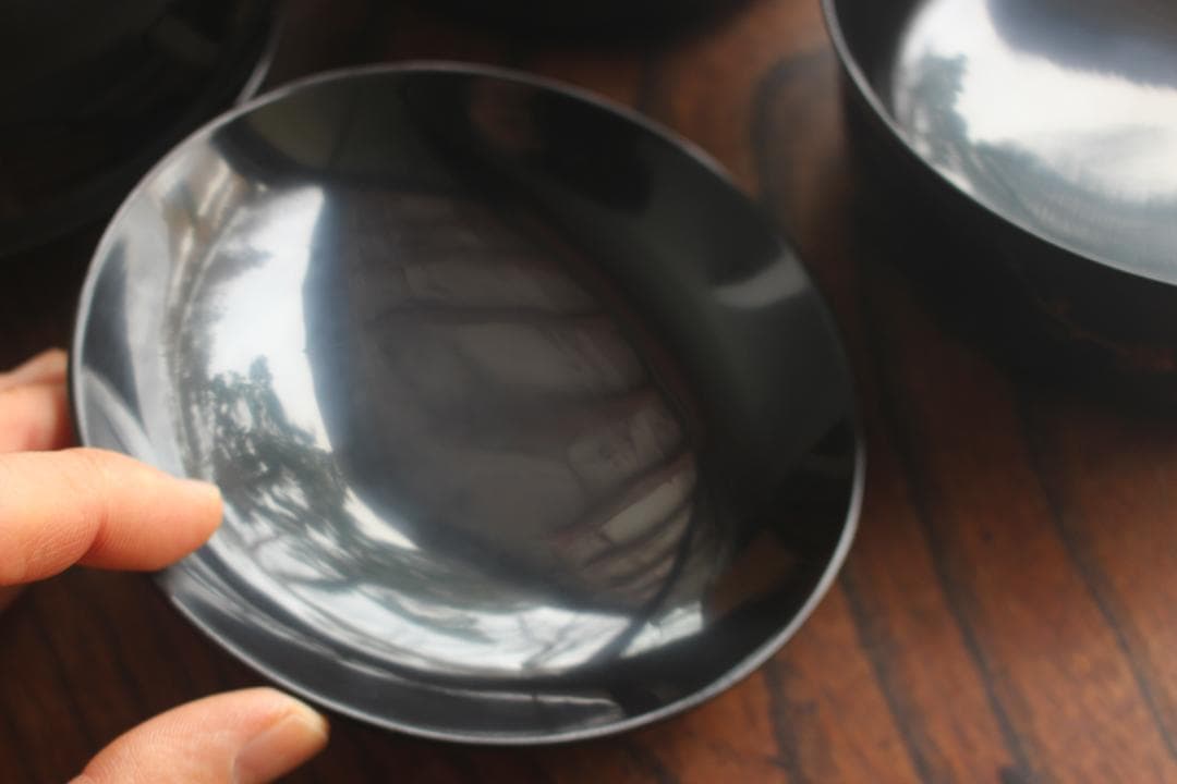 時代逸品！端正な時代黒漆に極上梅蒔絵の映える煮物椀2点（検懐石道具
