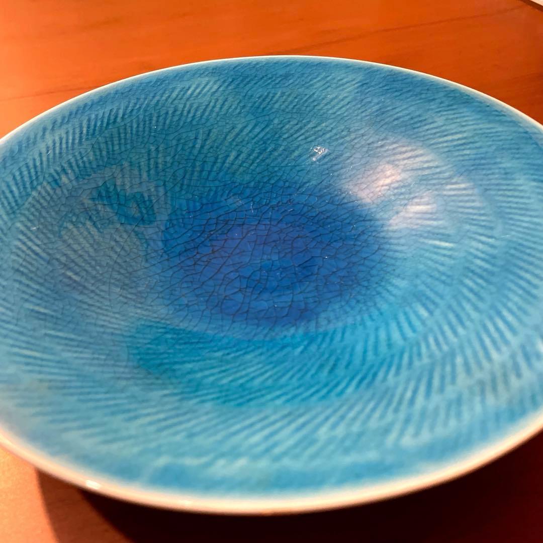 有田焼　青色 放射状模様の皿 グラデーションブルーがとてもキレイで女性に人気です