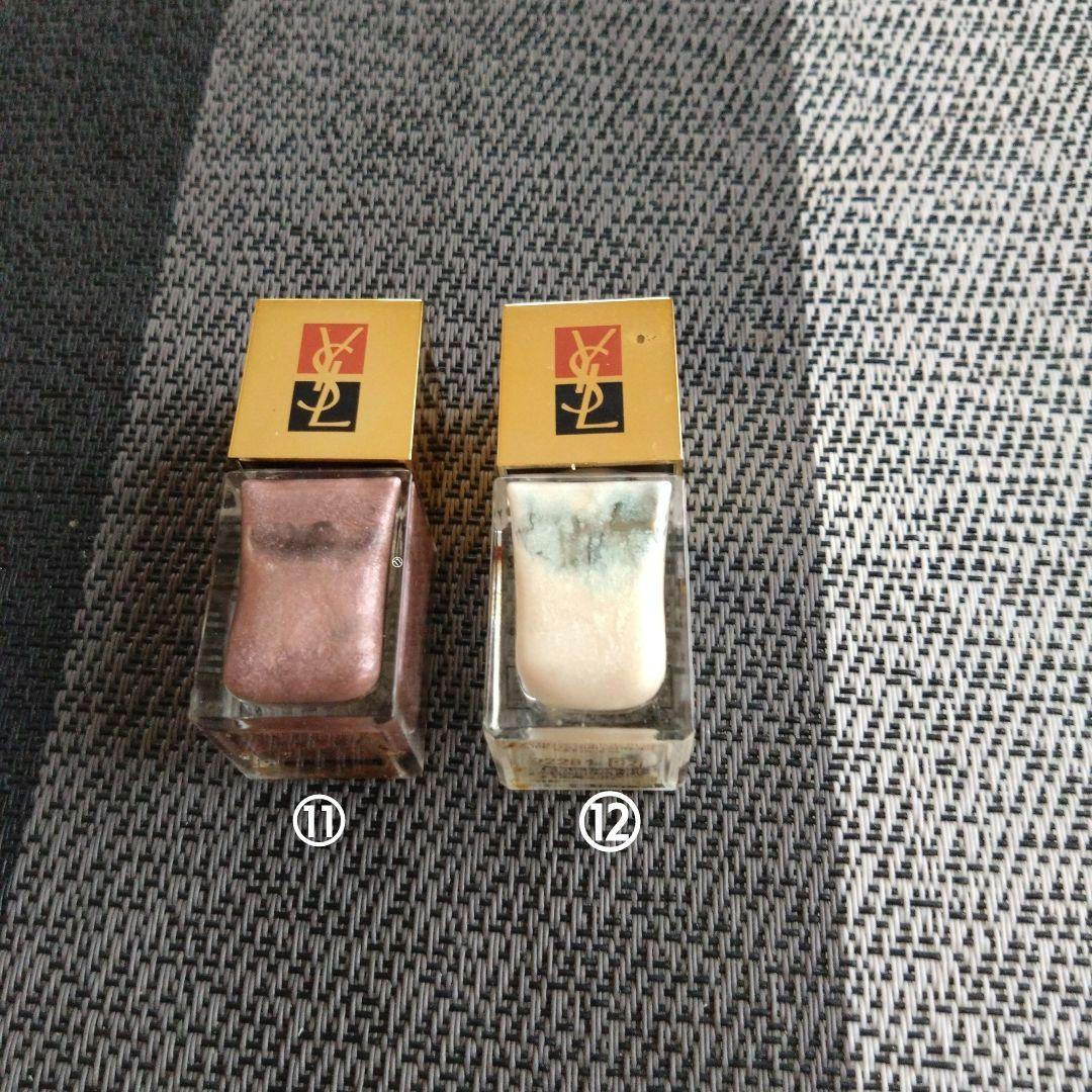 シャネル、イブサンローラン、ジバンシー等のコンパクト、香水、口紅などのセット売り