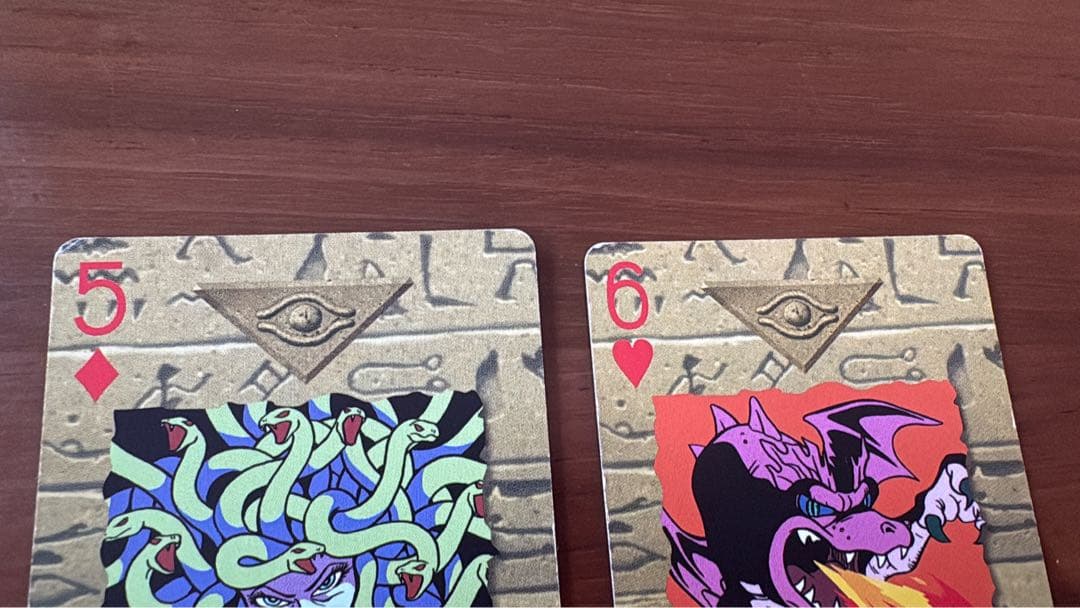 遊戯王 トランプコレクション2 　開封済み品。キラカード4枚