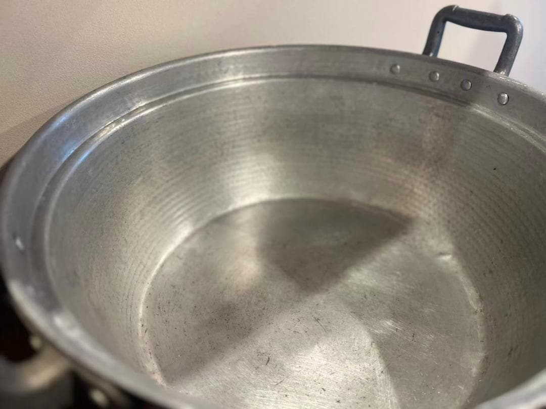 業務用両手鍋　アルミ製　厚手日本製　直径50cm