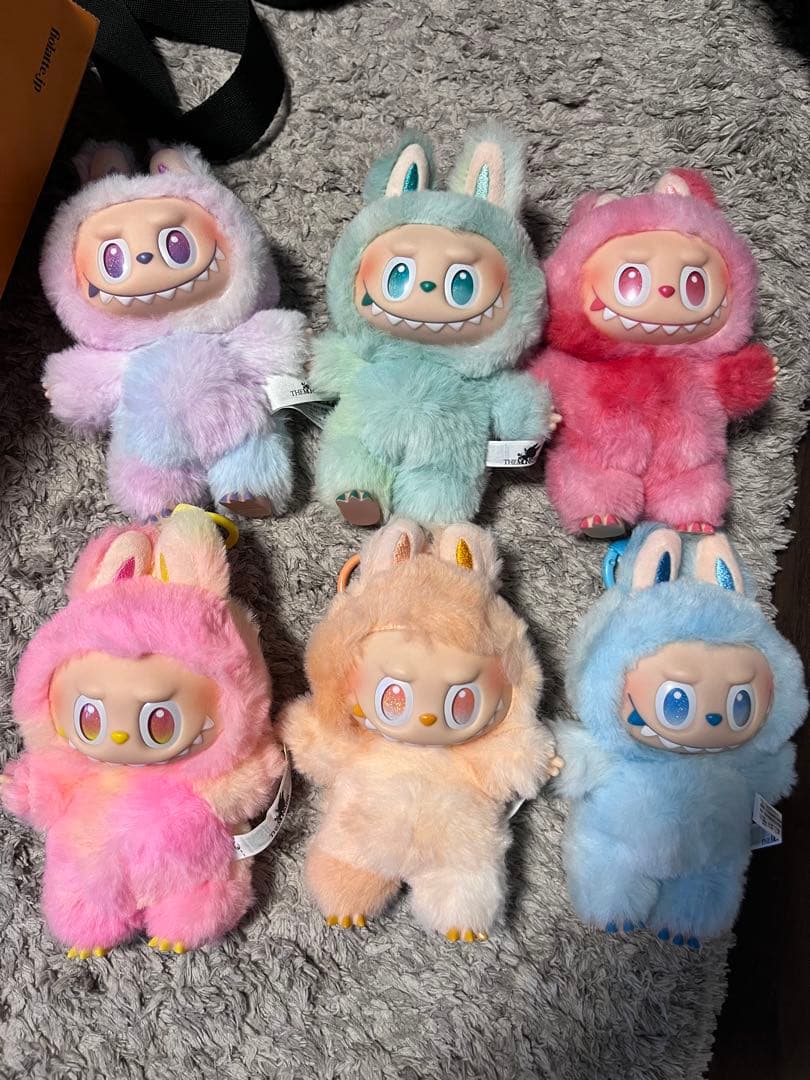 正規品]ラブブLABUBU 3代目 SERENITY - メルカリ