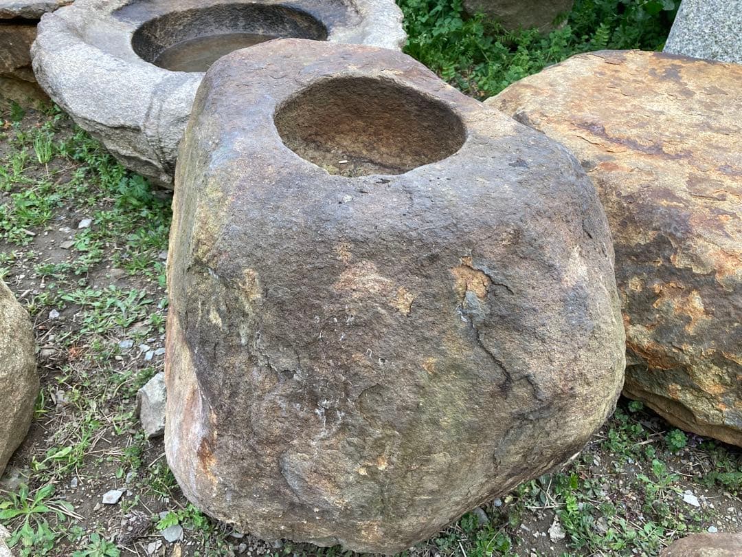 本鞍馬水鉢