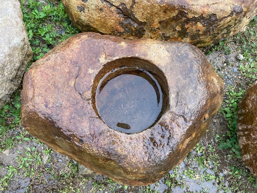 本鞍馬水鉢