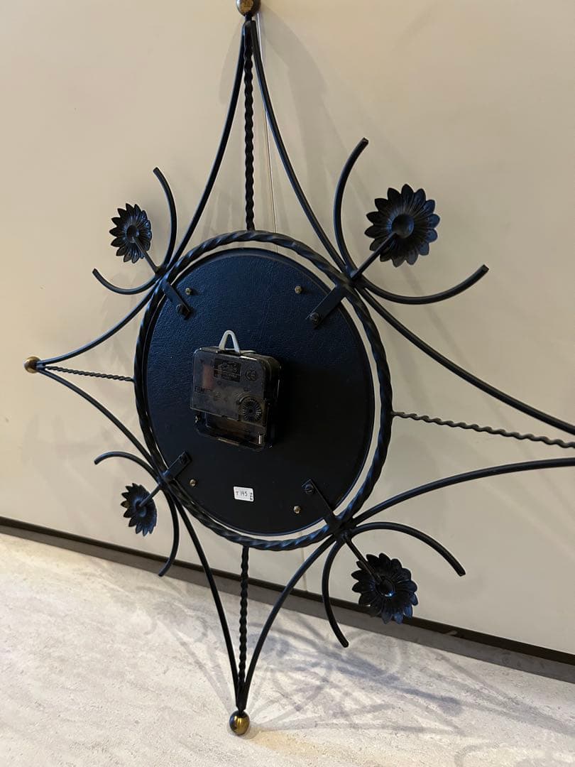 アンティーク　1950 美品 デザイン　アイアン　壁掛け時計 貴重