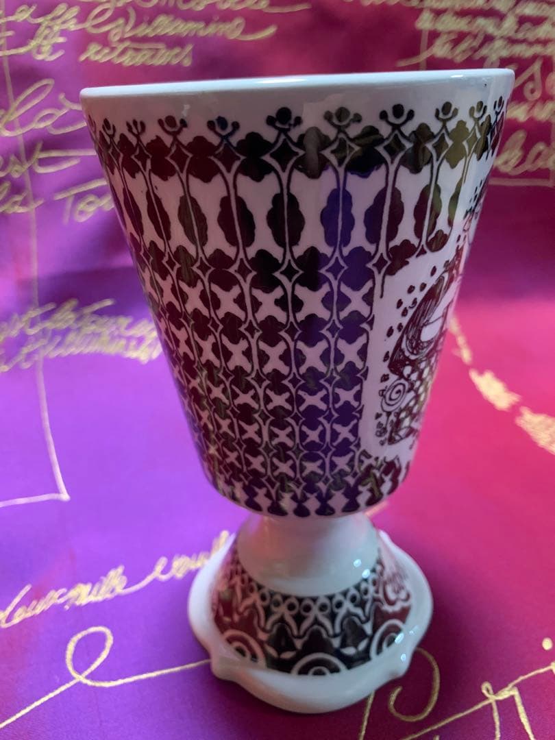 ビヨンヴィンブラッド　ニモール窯のビンテージのレアなコップ型花瓶！ペン立てにも！