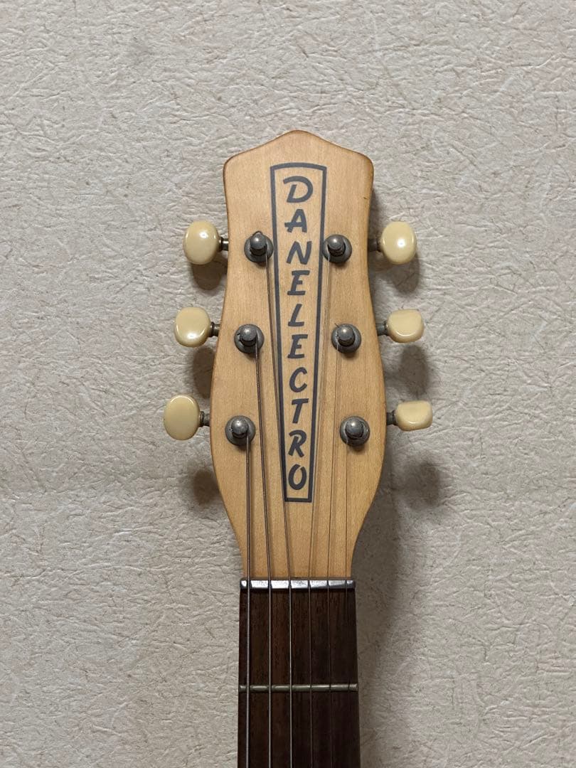 DANELECTRO エレキギター イエロー [早い者勝ちです！]