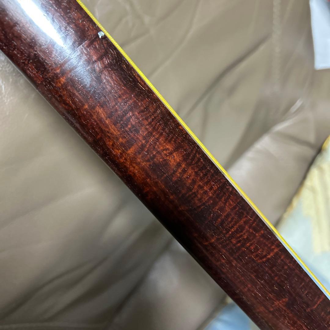 花柄の津軽三味線　太棹　紅木