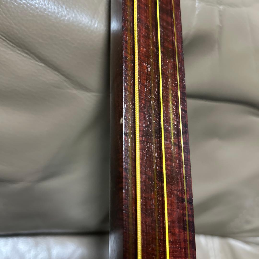 花柄の津軽三味線　太棹　紅木