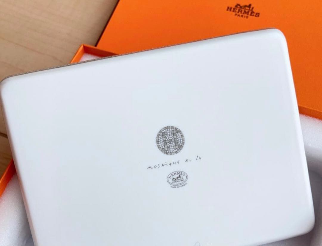 新品✨入手困難エルメス モザイク24 ヴァンキャトル プラチナ　長方形プレート