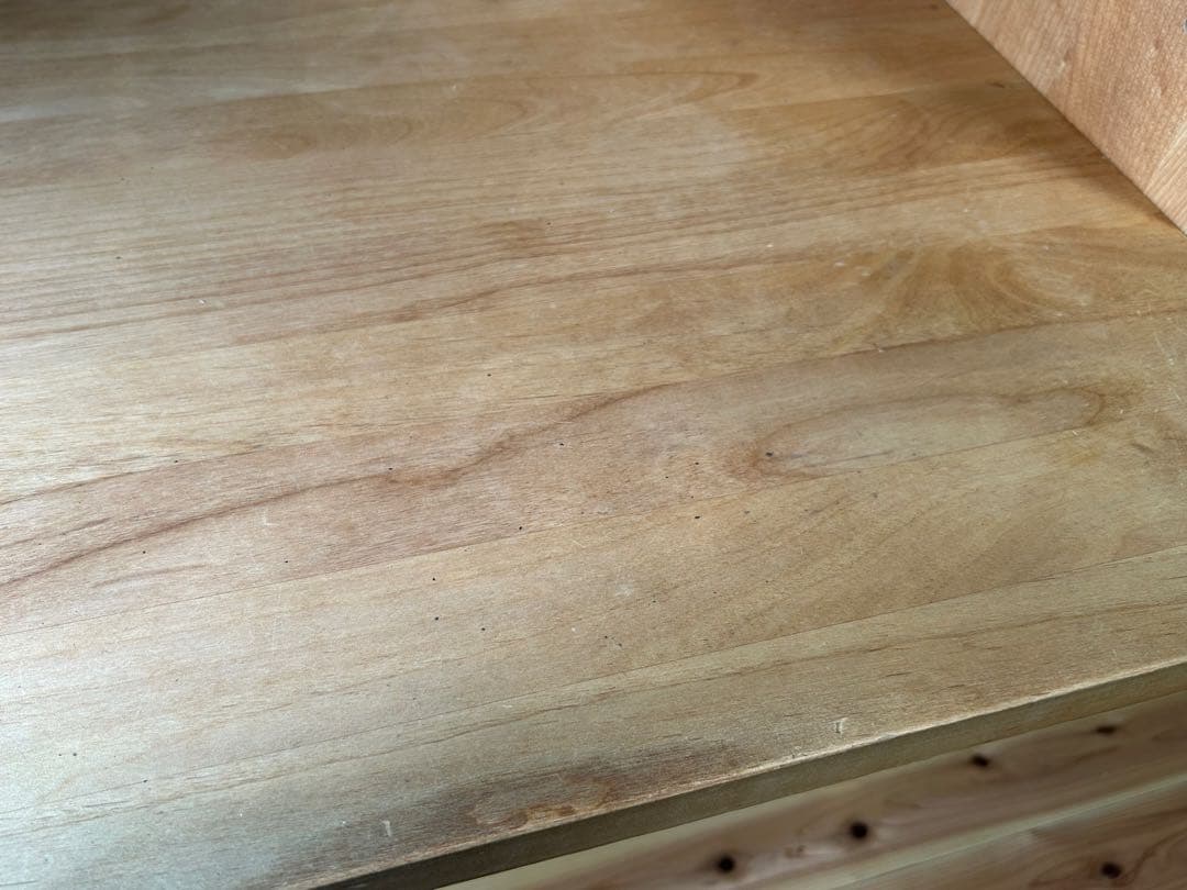 モモナチュラルのデスク