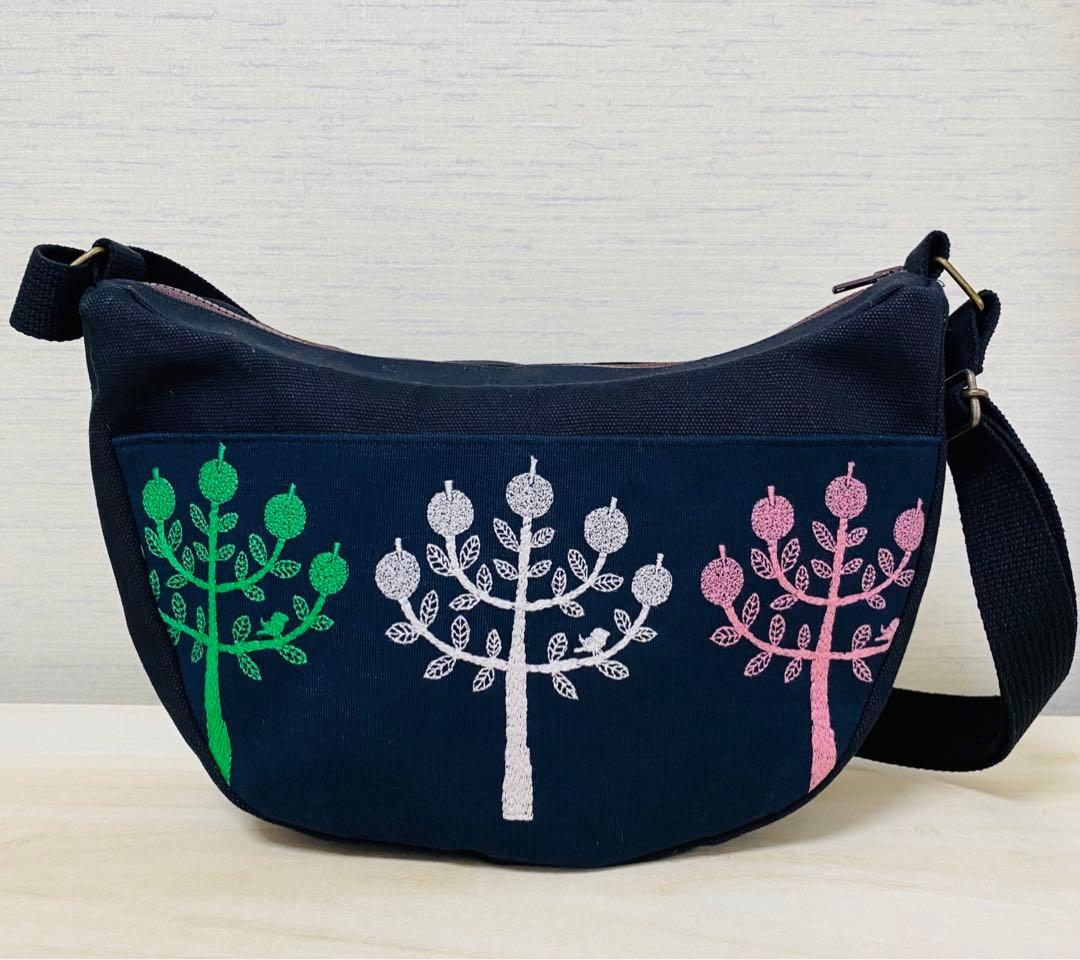 ミナペルホネン sky flower & ringo ショルダーバッグ