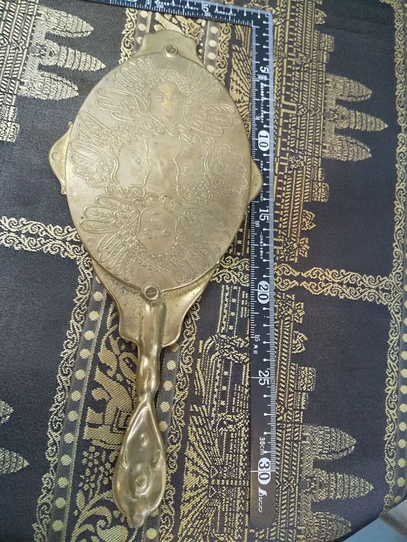 鏡よ鏡 ディズニー