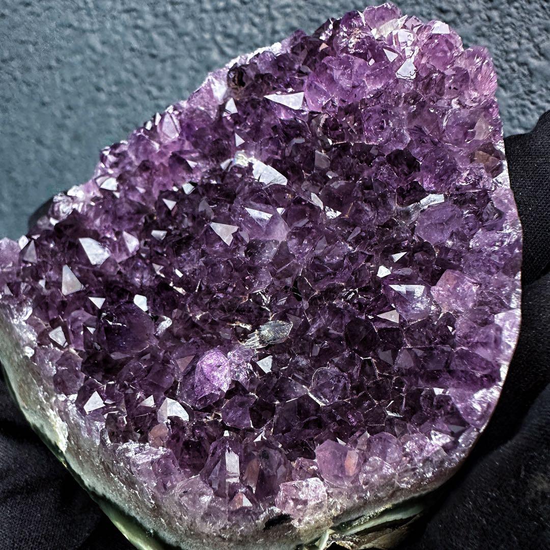極上別格品❗濃紫の煌めきウルグアイ産☆レインボー☆アメジストクラスターA1346