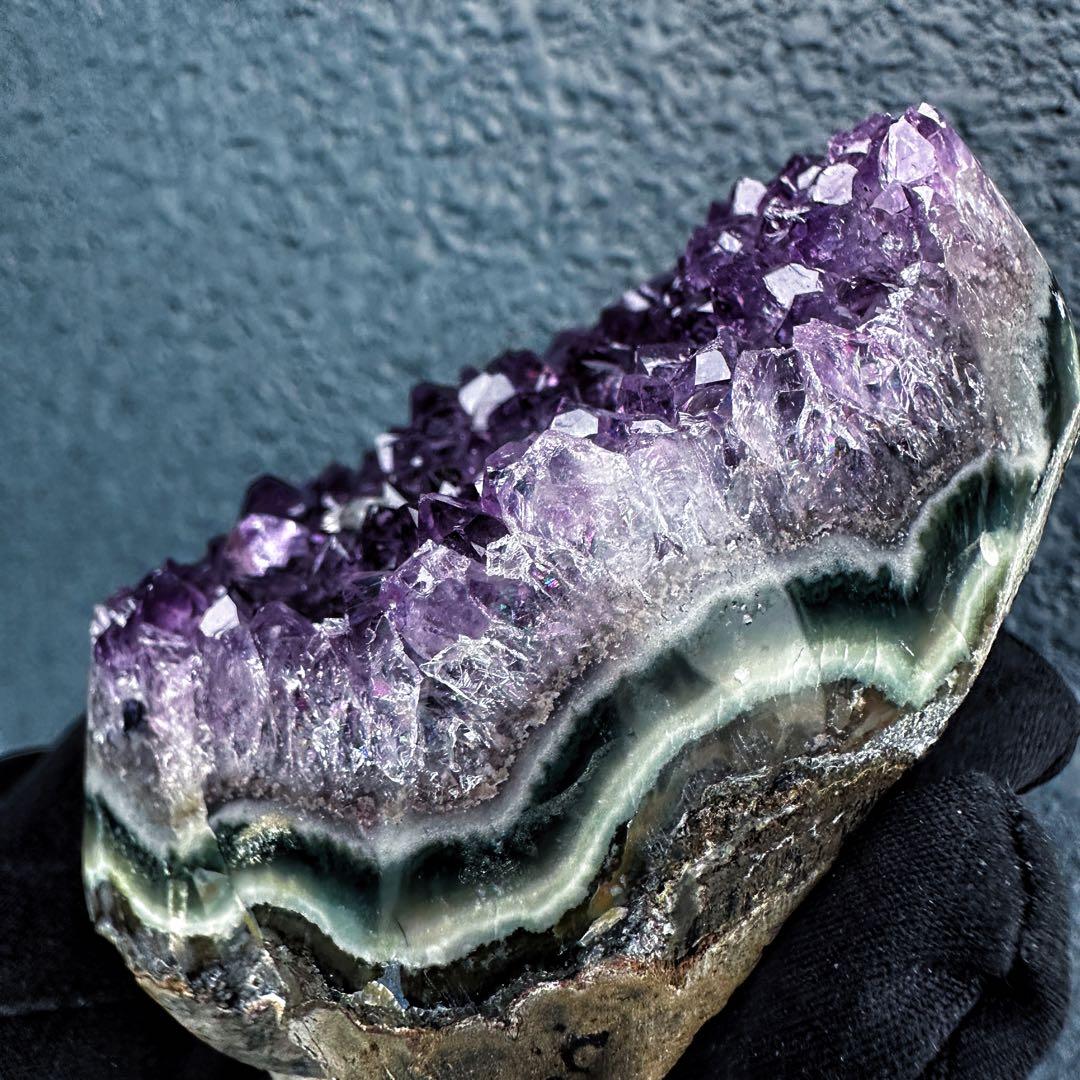 極上別格品❗濃紫の煌めきウルグアイ産☆レインボー☆アメジストクラスターA1346