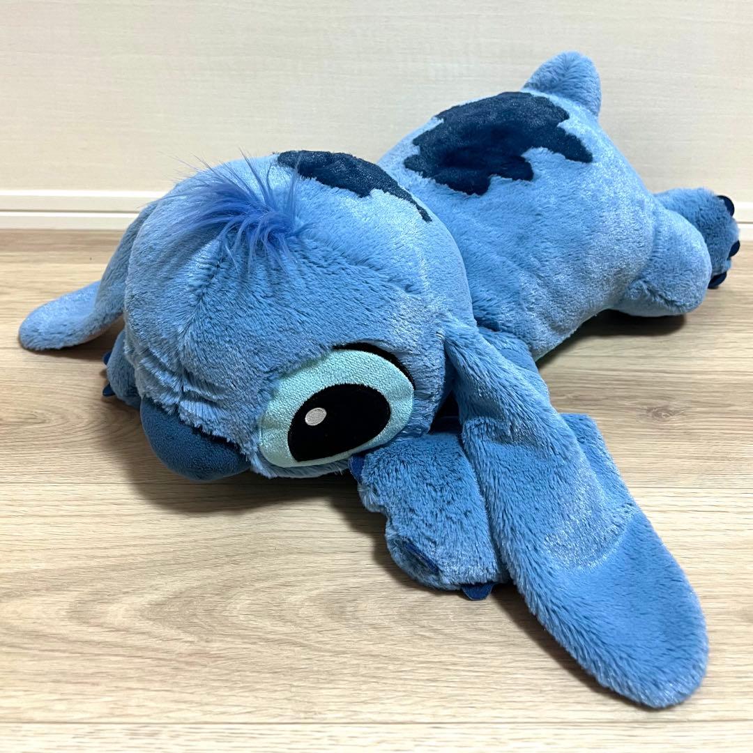 即購入OK】ディズニーストア スティッチ ぬいぐるみ 抱き枕 寝そべり