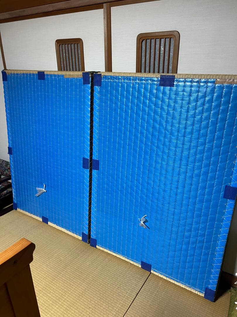 木製和式ダブルベッド、畳マットレス付き