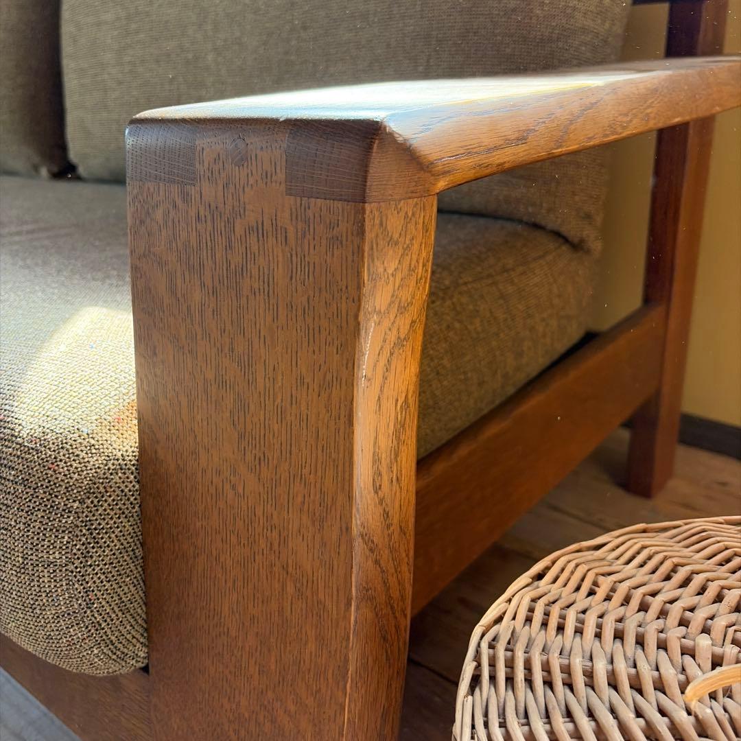 飛騨産業（キツツキマーク）より「木かげ」シリーズの3人掛けソファ