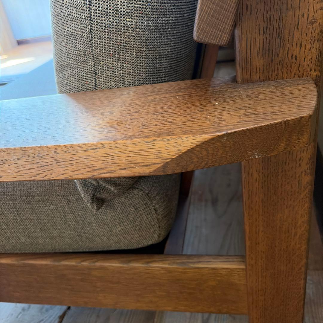 飛騨産業（キツツキマーク）より「木かげ」シリーズの3人掛けソファ