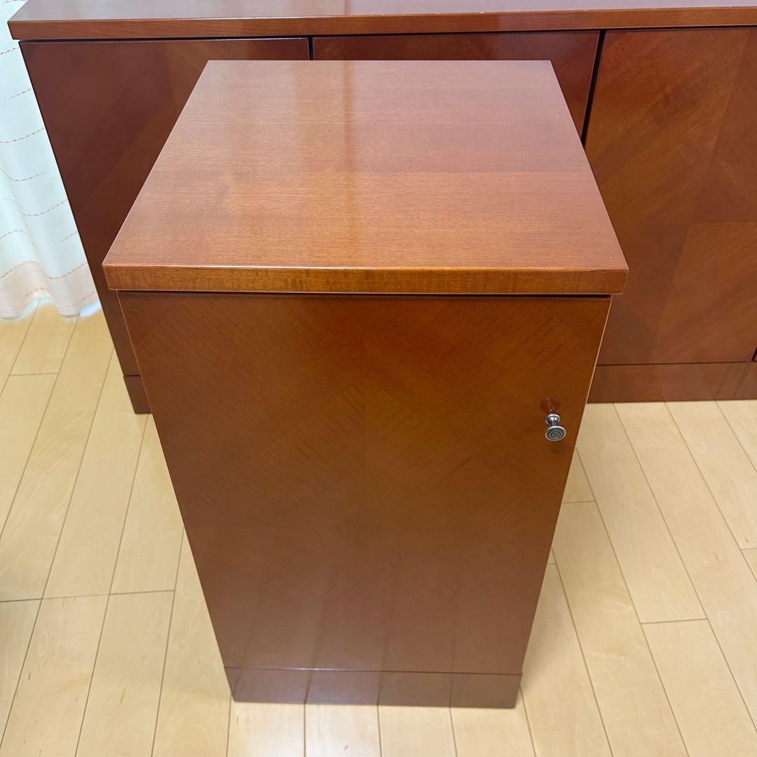 極希少カリモク　アラード　突板　ダイヤモンド貼り　サイドボード　キャビネット②