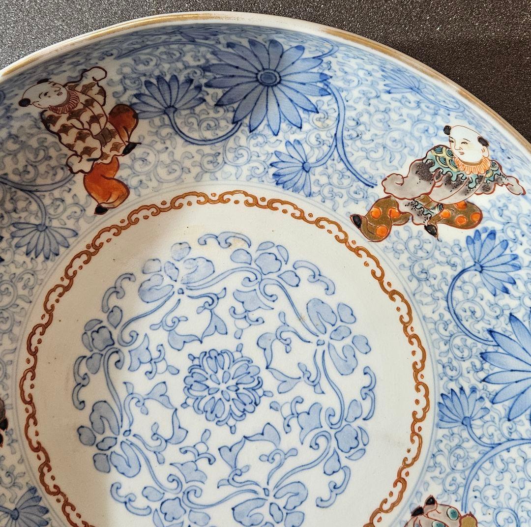 大名品❗】江戸時代　古伊万里　染錦　 唐草文に金彩色絵唐子図　31.2cm大鉢
