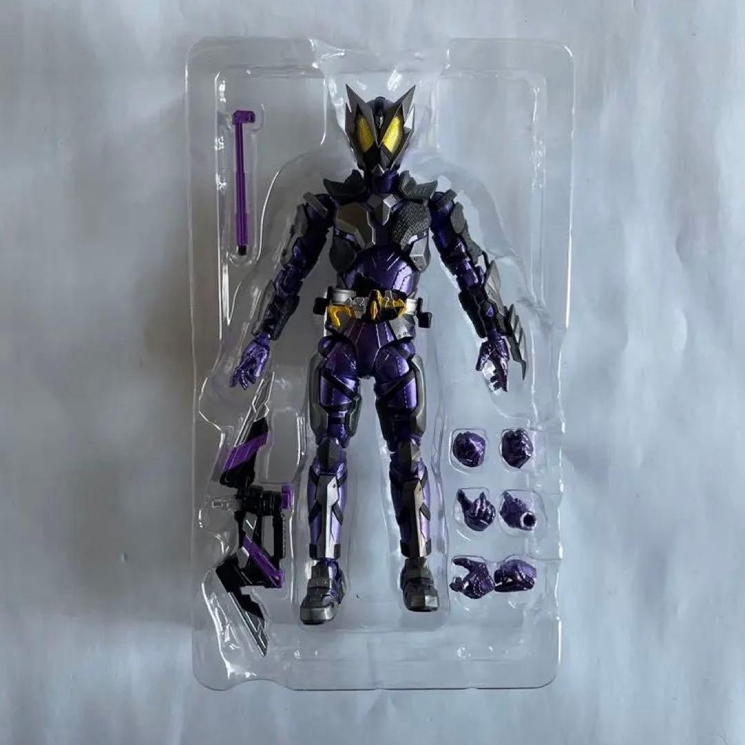 S.H.Figuarts 仮面ライダー滅　仮面ライダー迅バーニングファルコン