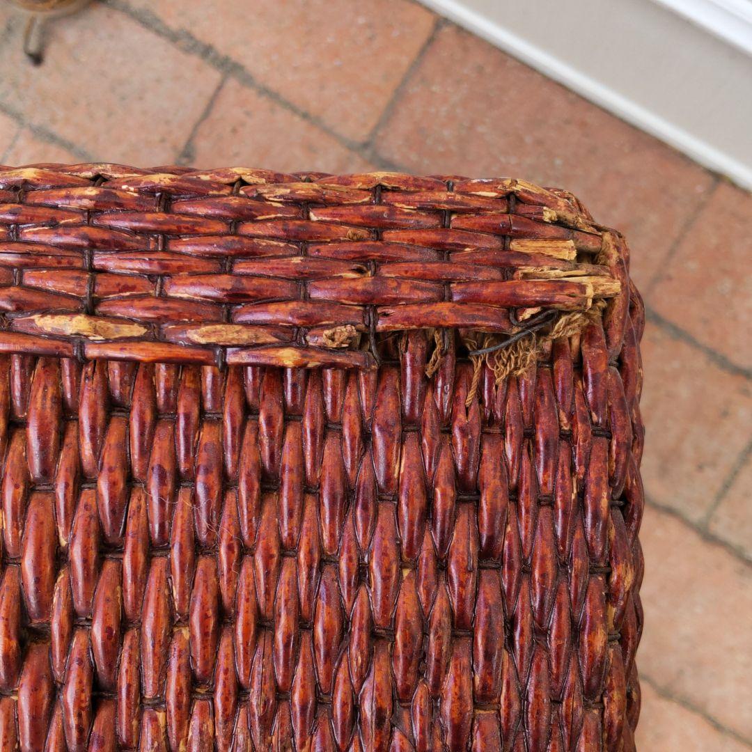 フーテンの寅さんが使っていたような柳行李　レトロなトランク